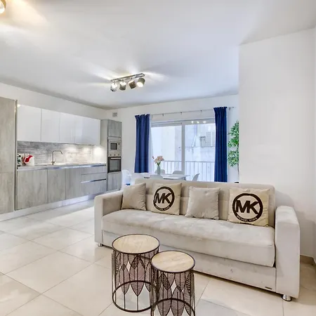 - Modern, Bright & Comfortable Apartmán Msida