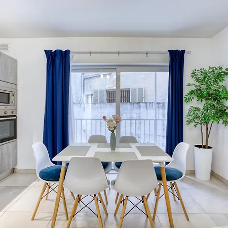 - Modern, Bright & Comfortable Apartmán Msida