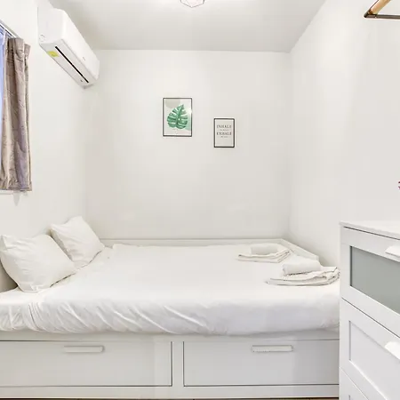 - Modern, Bright & Comfortable Msida