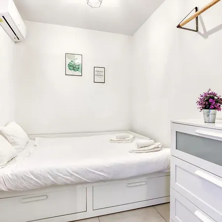 - Modern, Bright & Comfortable * Msida
